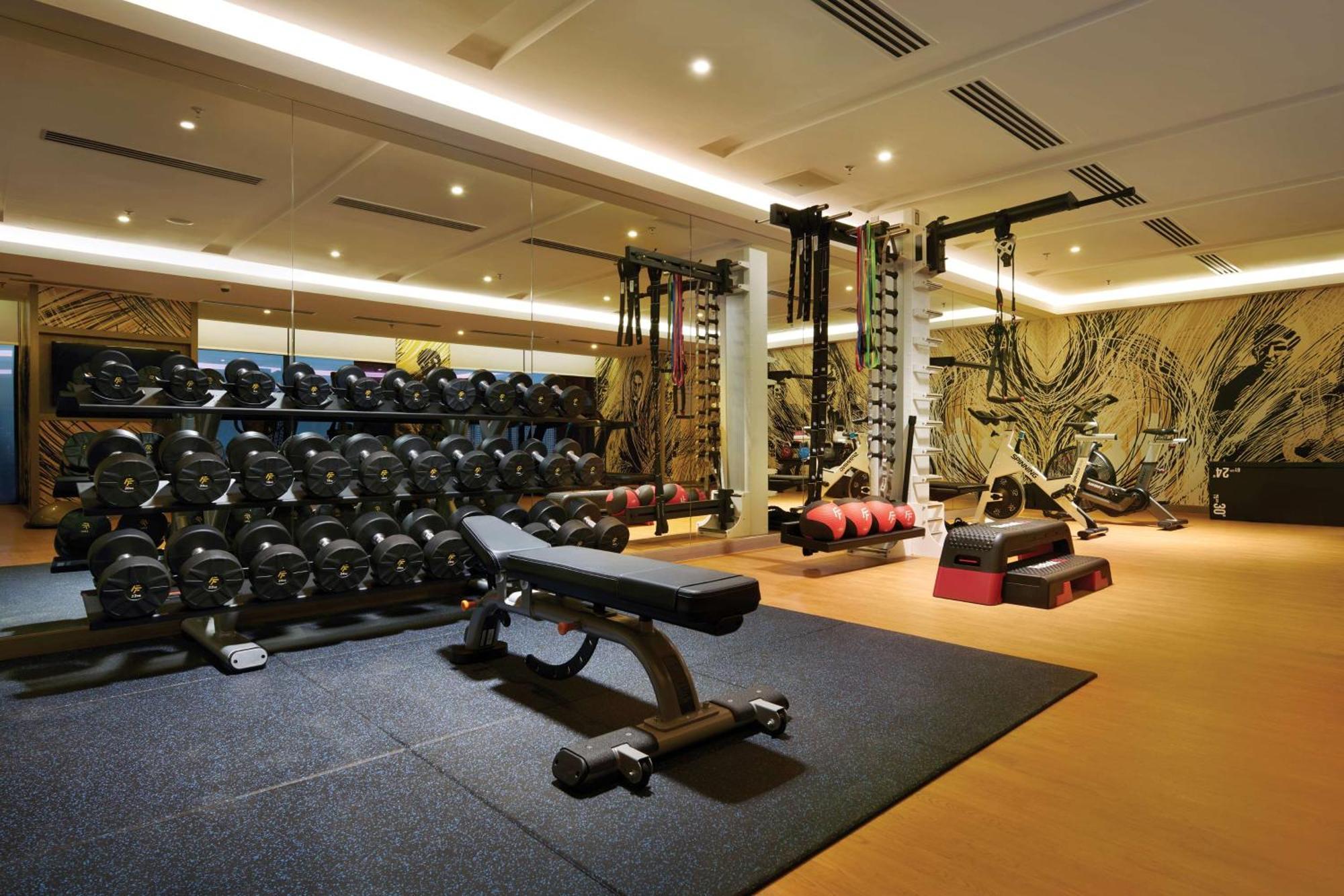 Doubletree By Hilton Shah Alam I-City Eksteriør billede The gym at The Landmark